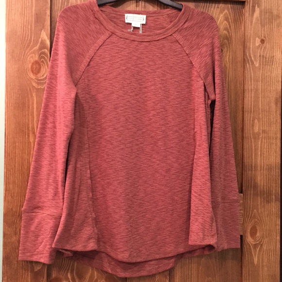 Tops - Long sleeve top